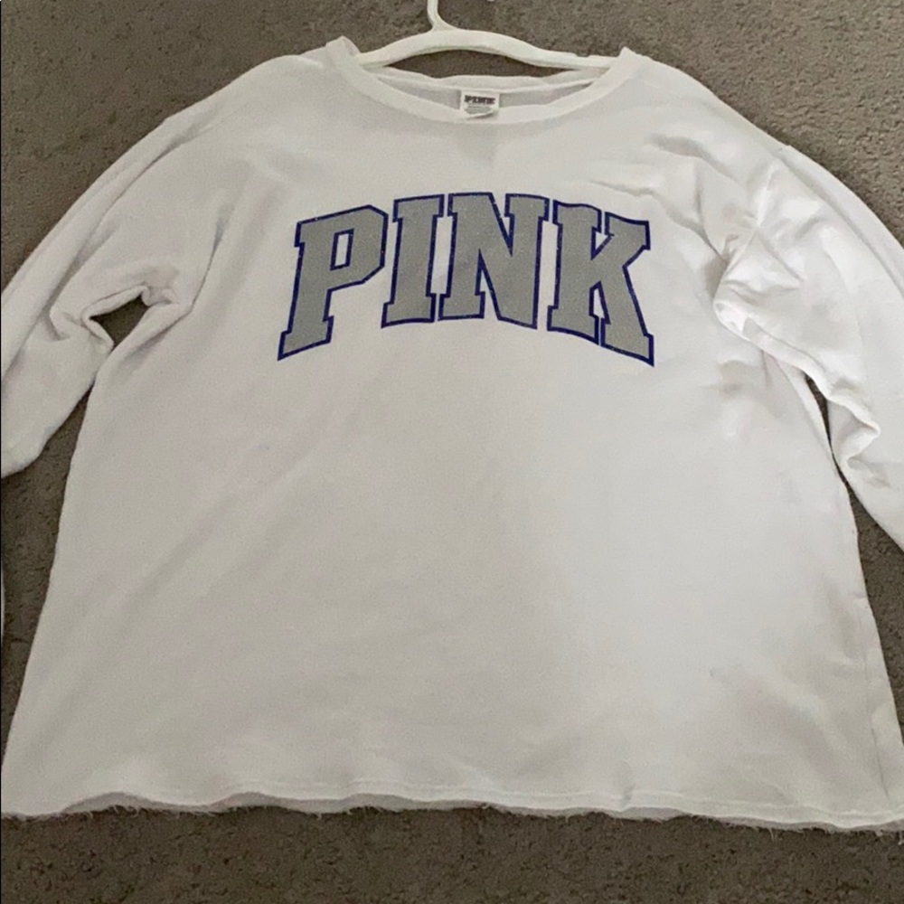 pink shirt